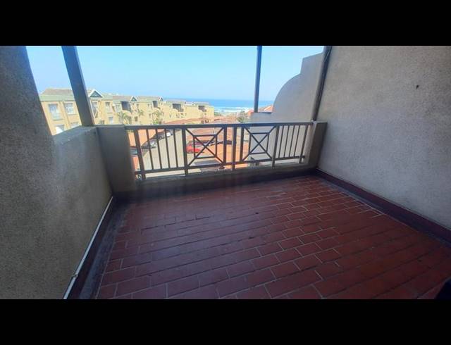 2 BEDROOM APARTMENT FOR SALE IN BLUFF